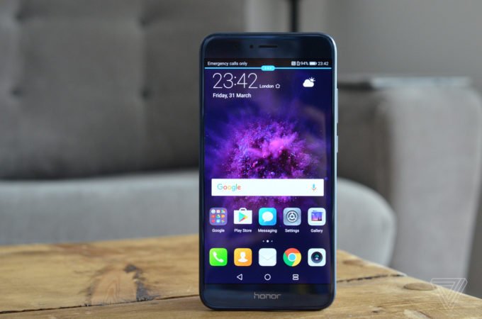 Honor 8 Pro-Best 4G Mobiles-android under 30000
